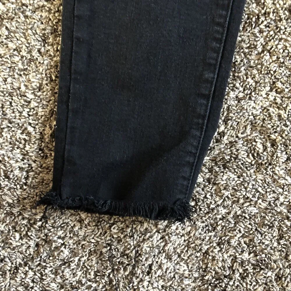 KanCan Women's Mid Rise Super‎ Skinny Jeans Size W13/30